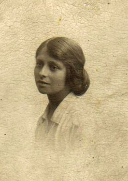 Image of Mabel Saunderson